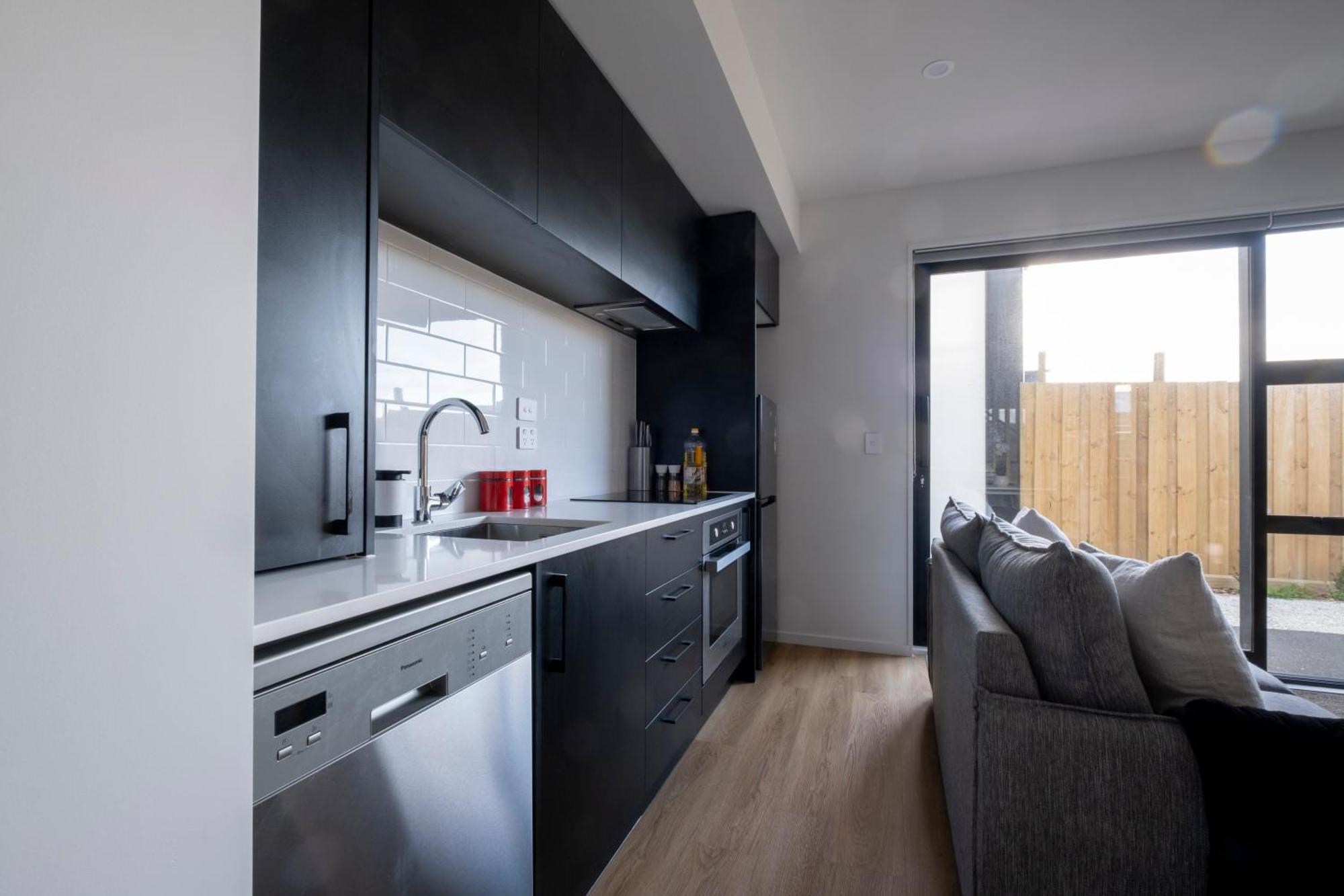 Luxury 2 Bed Townhome In Cbd Christchurch Eksteriør billede