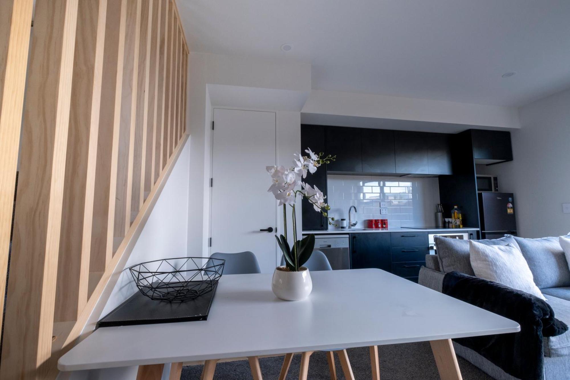 Luxury 2 Bed Townhome In Cbd Christchurch Eksteriør billede