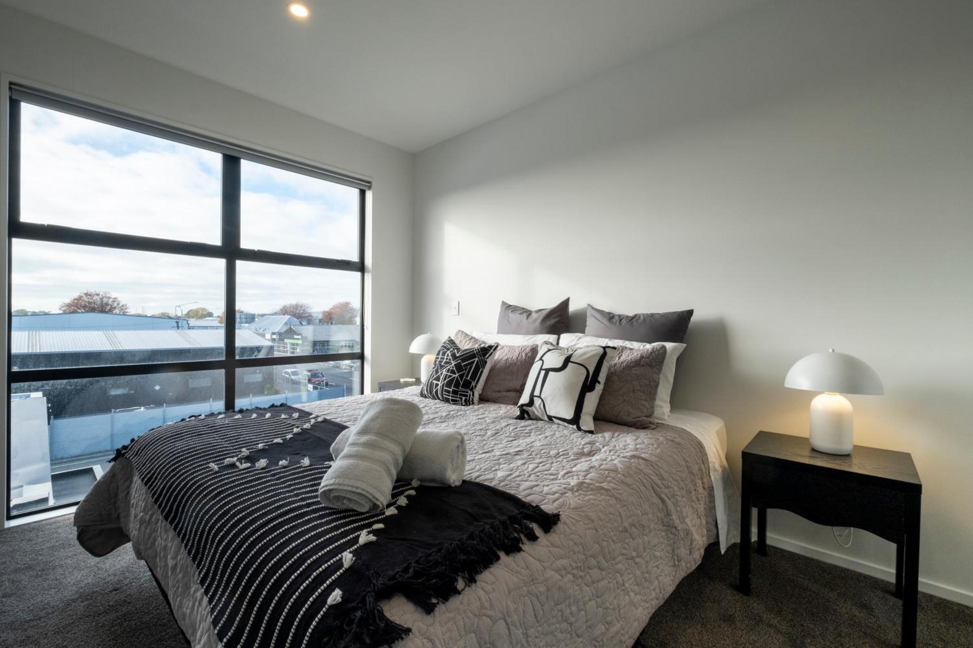 Luxury 2 Bed Townhome In Cbd Christchurch Eksteriør billede