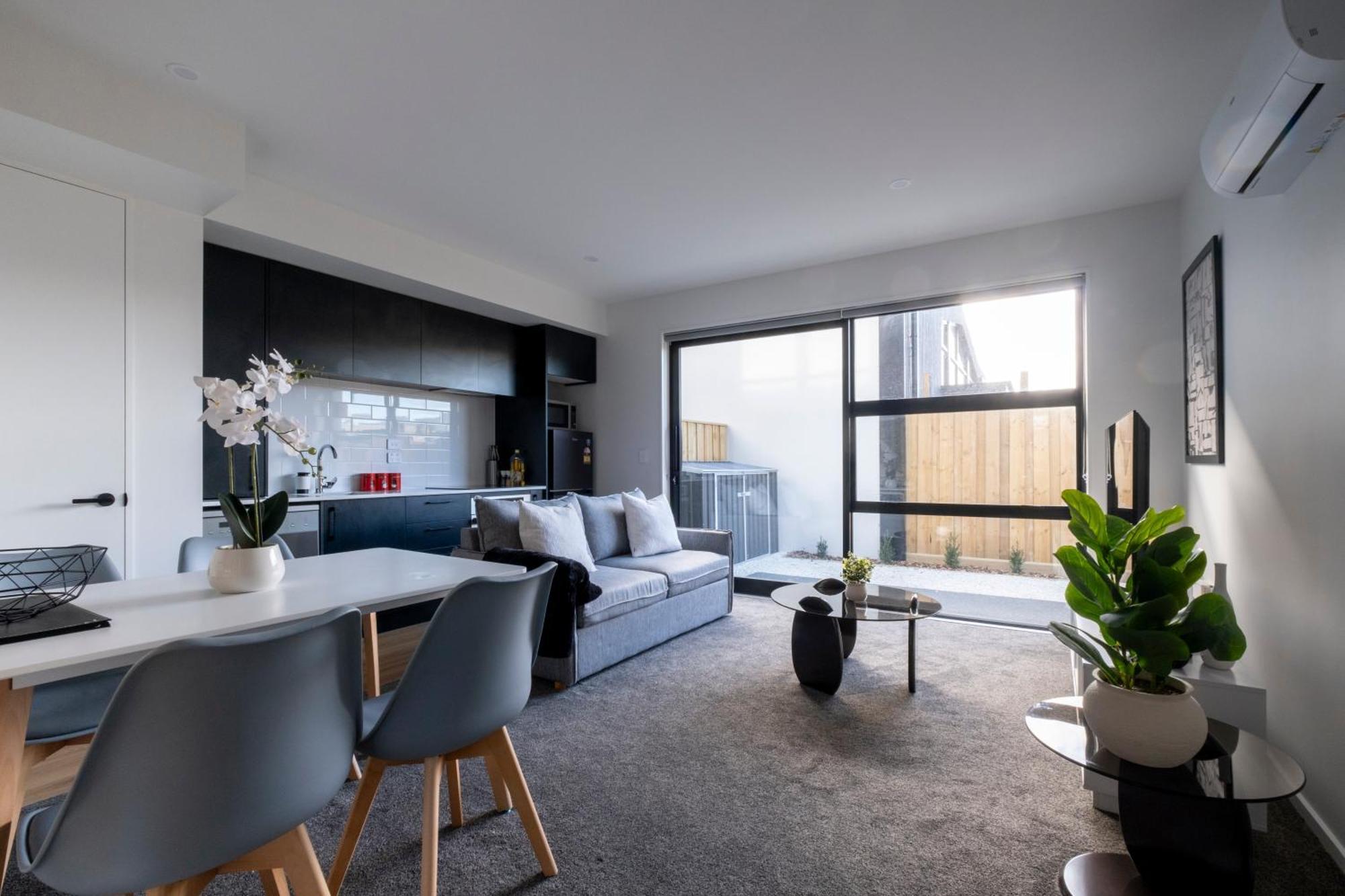 Luxury 2 Bed Townhome In Cbd Christchurch Eksteriør billede
